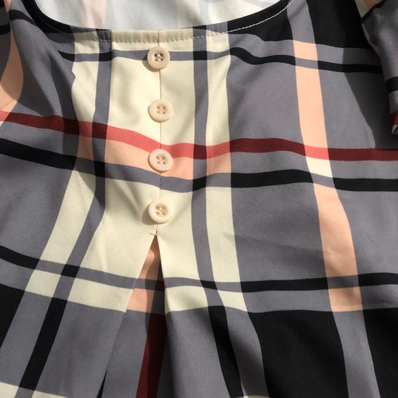 New Plaid plus size blouse - Picture 5 of 12